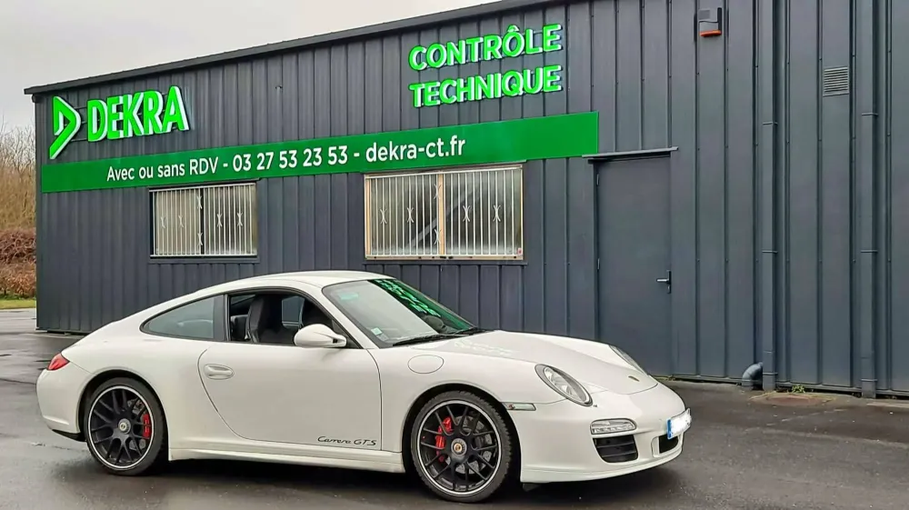 Vérification pare-brise à Louvroil